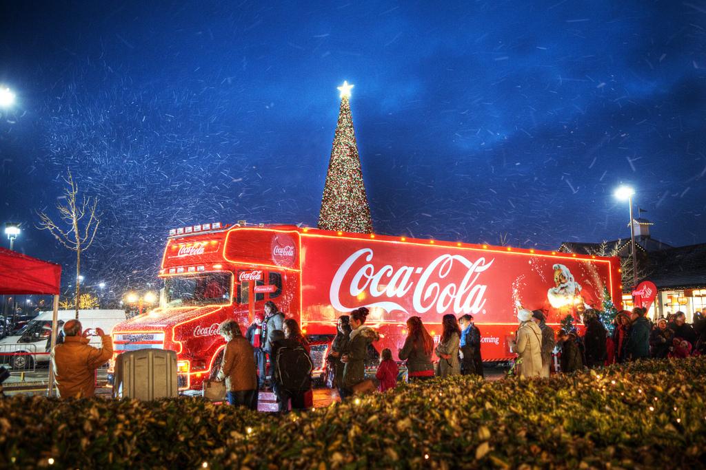 coca-cola-christmas-truck.jpg