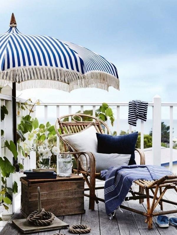 mediterranean-style-balcony-white-blue-colors-parasol-daybed.jpg