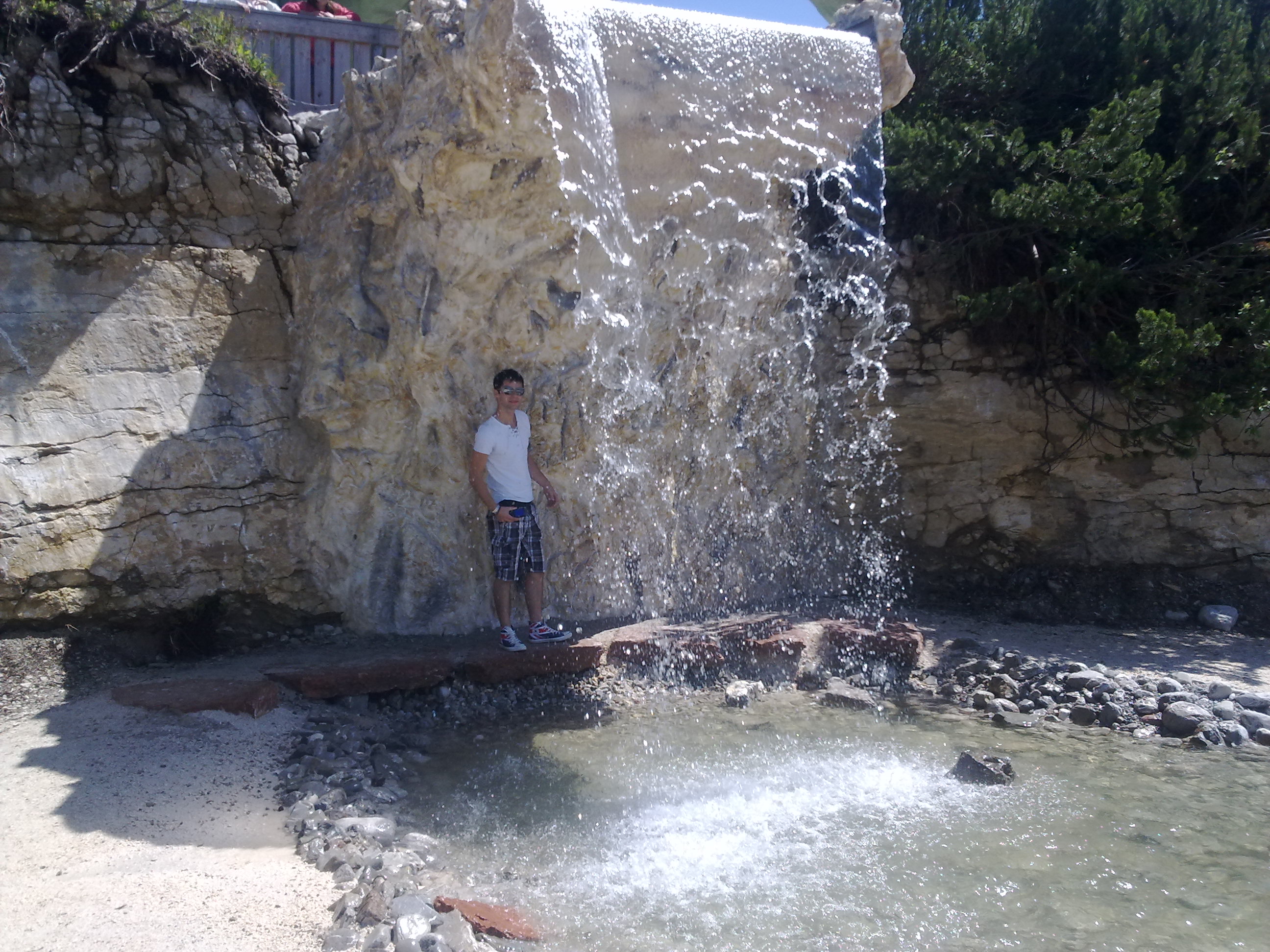 20120723710.jpg