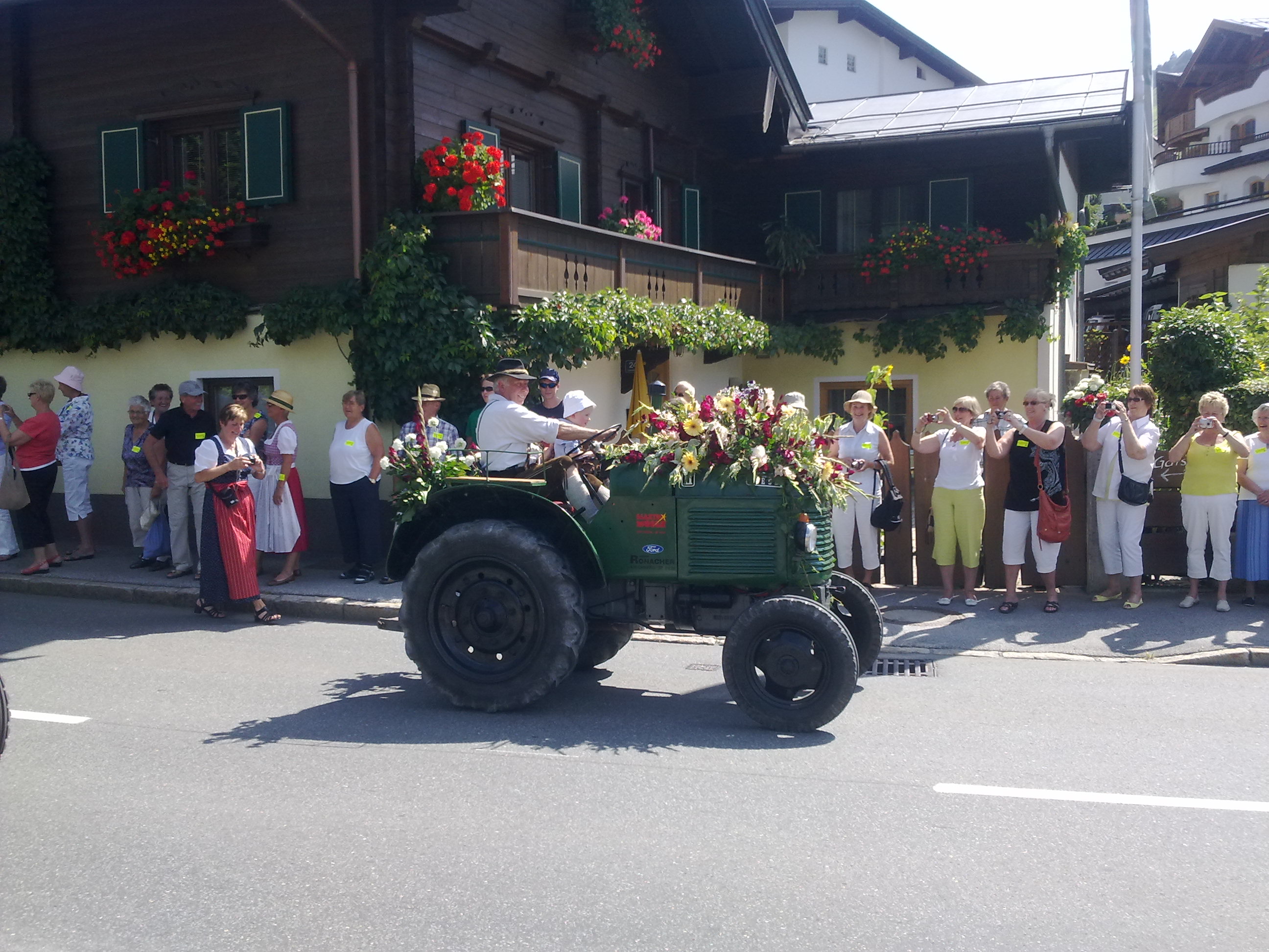 20120815990.jpg