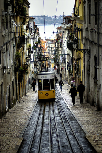 Tram-in-narrow-streets.jpg