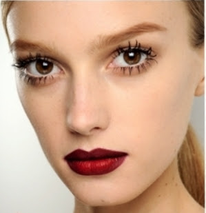 vampyred-lips-gucci-fall-2011-makeup-trends.jpg