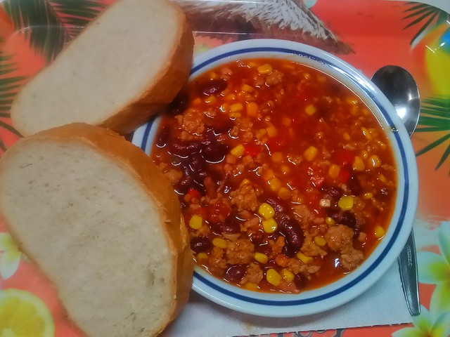 Édes chilis bab cserépedényben