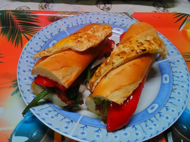 Magyar bocadillo szendvics :)