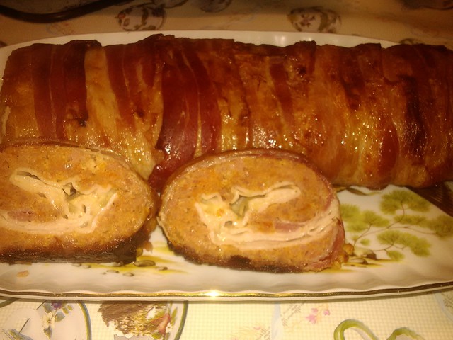 Töltött fasírt bacon kéregben