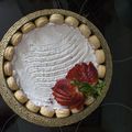 Epres túrókrémmel töltött babapiskóta torta