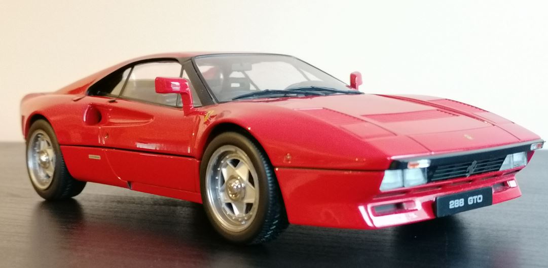 ferrari_288_gto_red_kk_scale_1-18.jpg