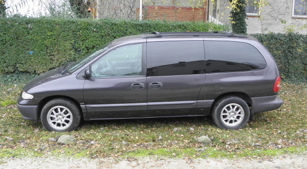 Dodge Grand Caravan 3.3 aut 1996 (5).JPG