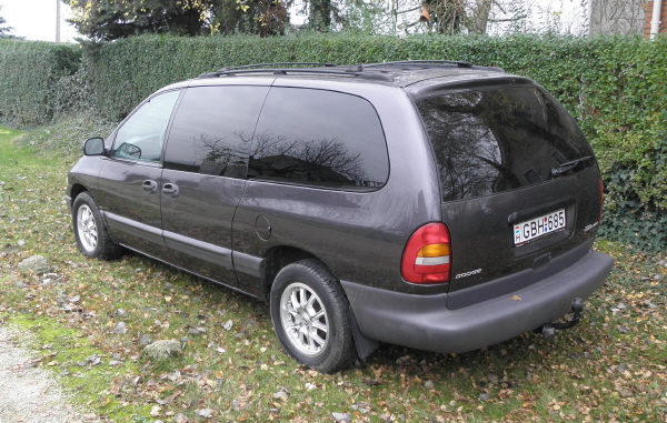 Dodge Grand Caravan 3.3 aut 1996 (6).JPG