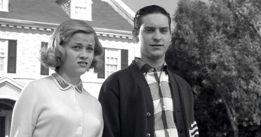 pleasantville-reese-witherspoon-tobey-maguire-900x474.jpg