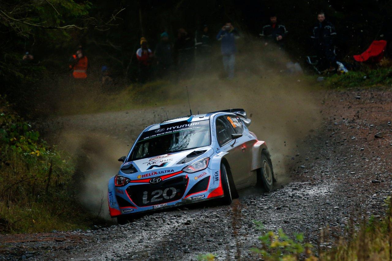 abbring_hyundaii20wrc10.jpg