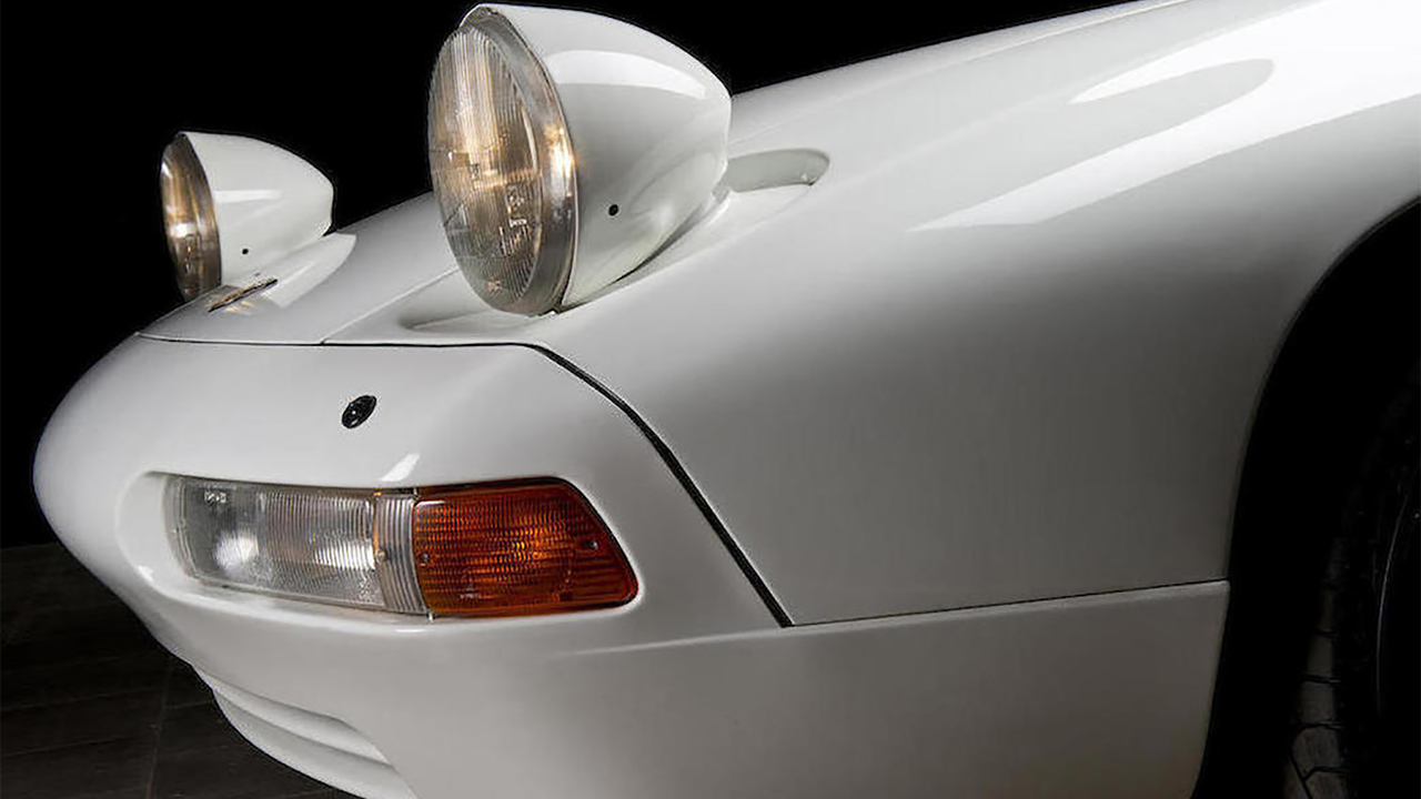 bell_porsche_928_bonhams_zoute_14091610.png