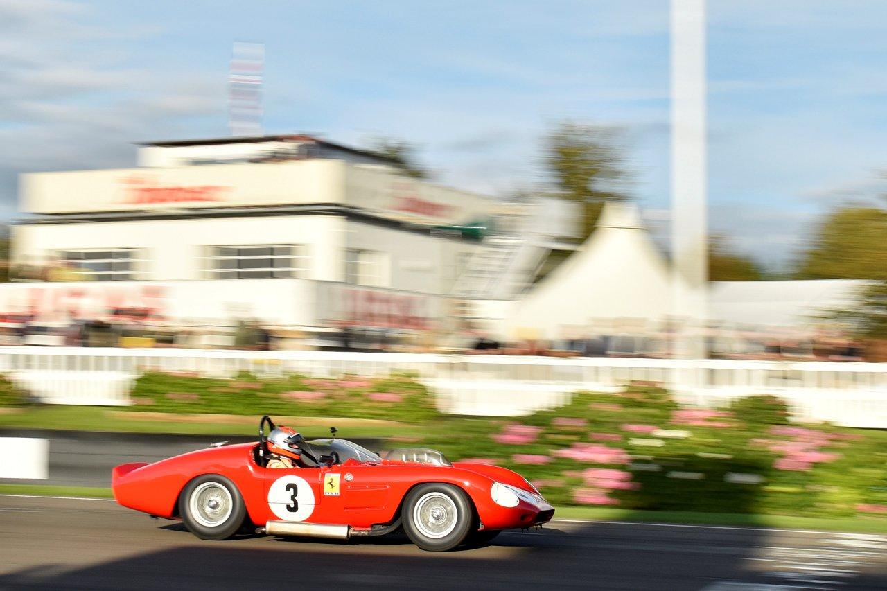 bobby_verdon_roe_ferrari_246s_dino_winner_of_sussex_trophy.jpg