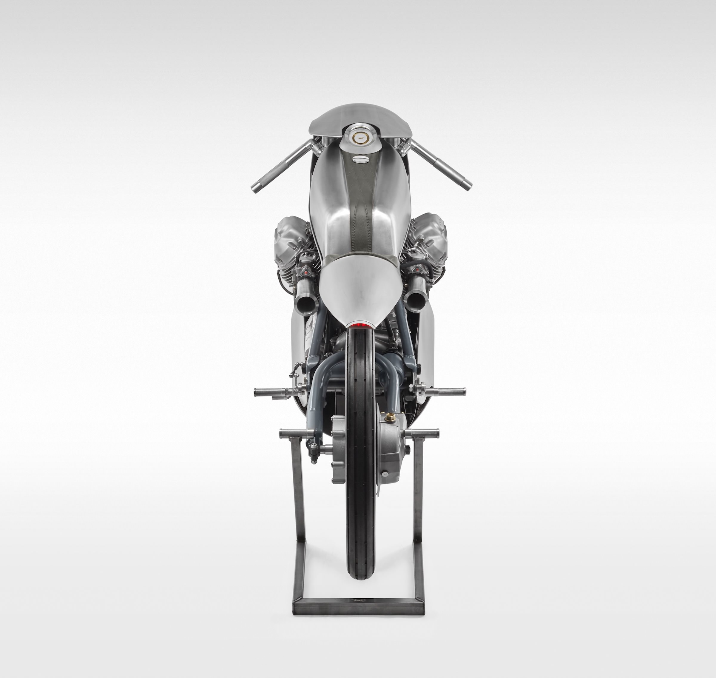 death-machines-of-london-airforce-moto-guzzi-custom-motorcycle-15.jpeg