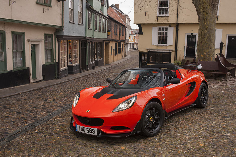 Lotus Elise Cup 250 - Genfben már láthatjuk