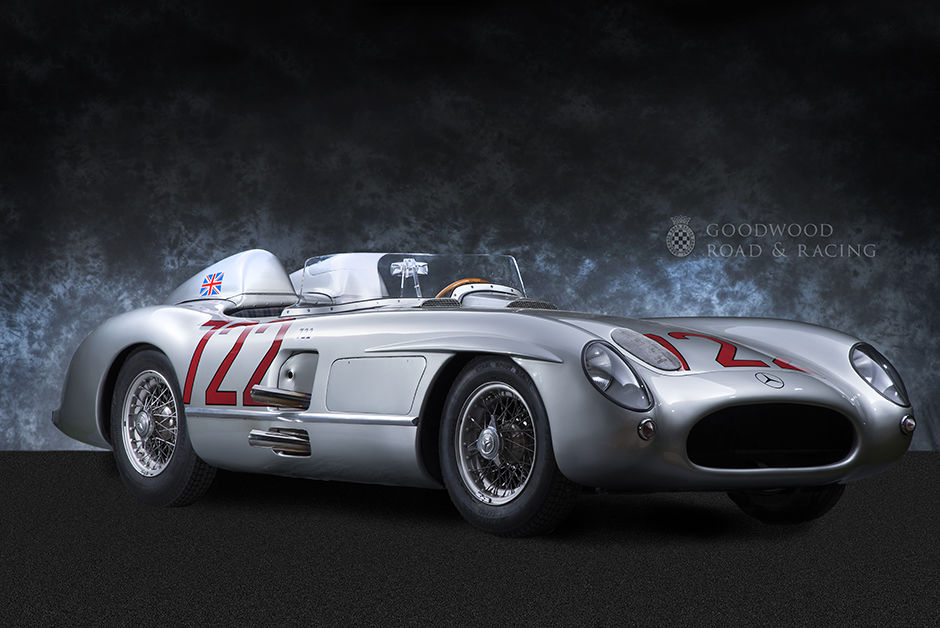 Képgaléria Sir Stirling Moss '722' rajtszámú Mercedes-Benz 300 SLR-jéről