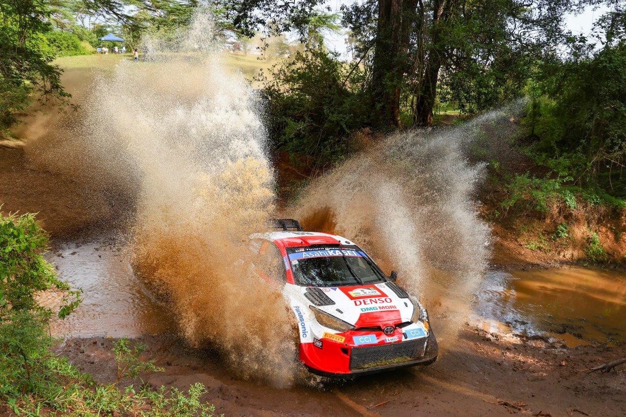 Toyota uralom a Safari rallyn