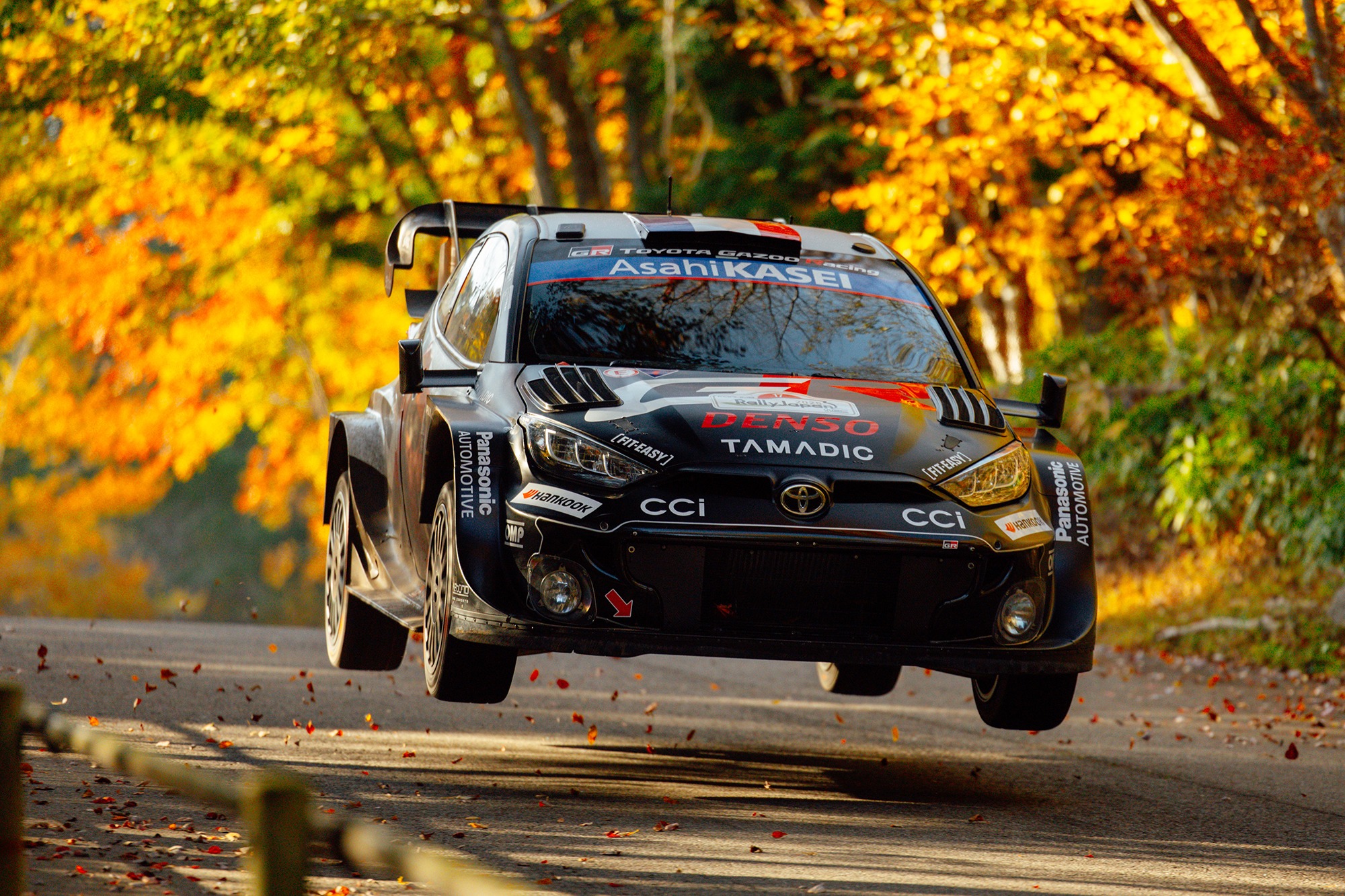 Hármas Toyota győzelem a WRC Japán rallyn