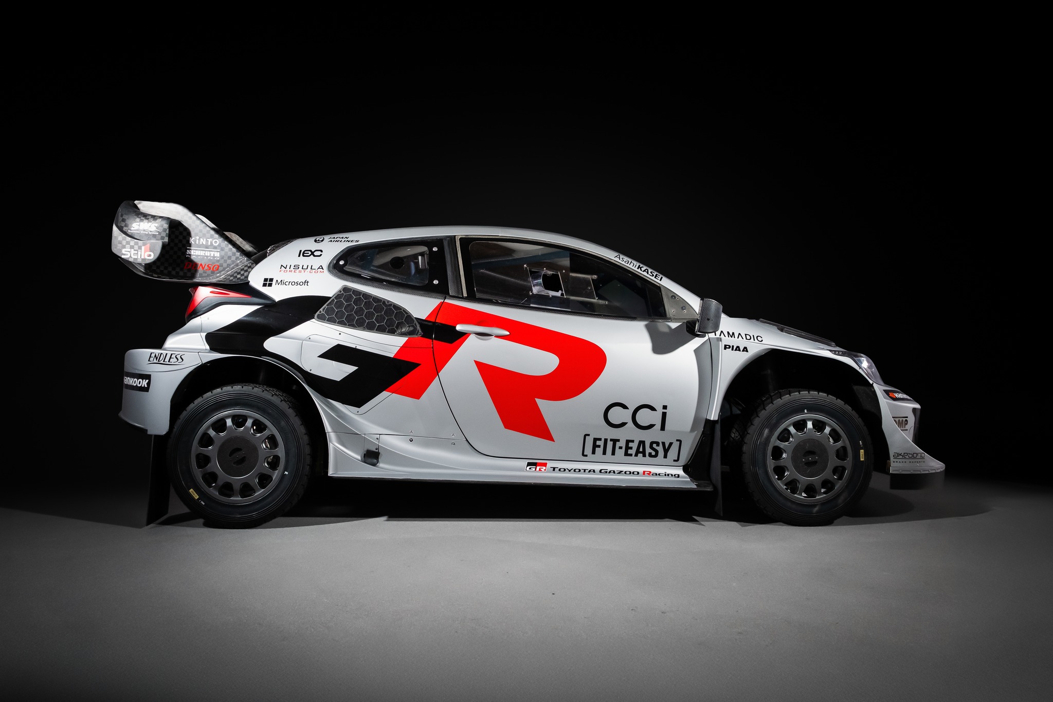 szurke_yaris_5.jpg