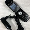 Motorola v220 nyomógombos retro mobiltelefon