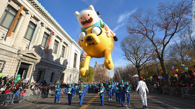 151126114931-08-thanksgiving-parade-2015-exlarge-169.jpg