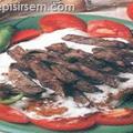 Fokhagymás joghurtos kebab