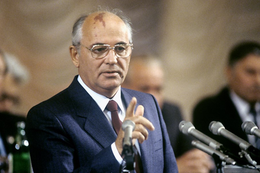 10_gorbacsov.jpg