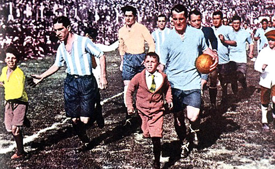 1930_uruguay_argentin_donto.jpg
