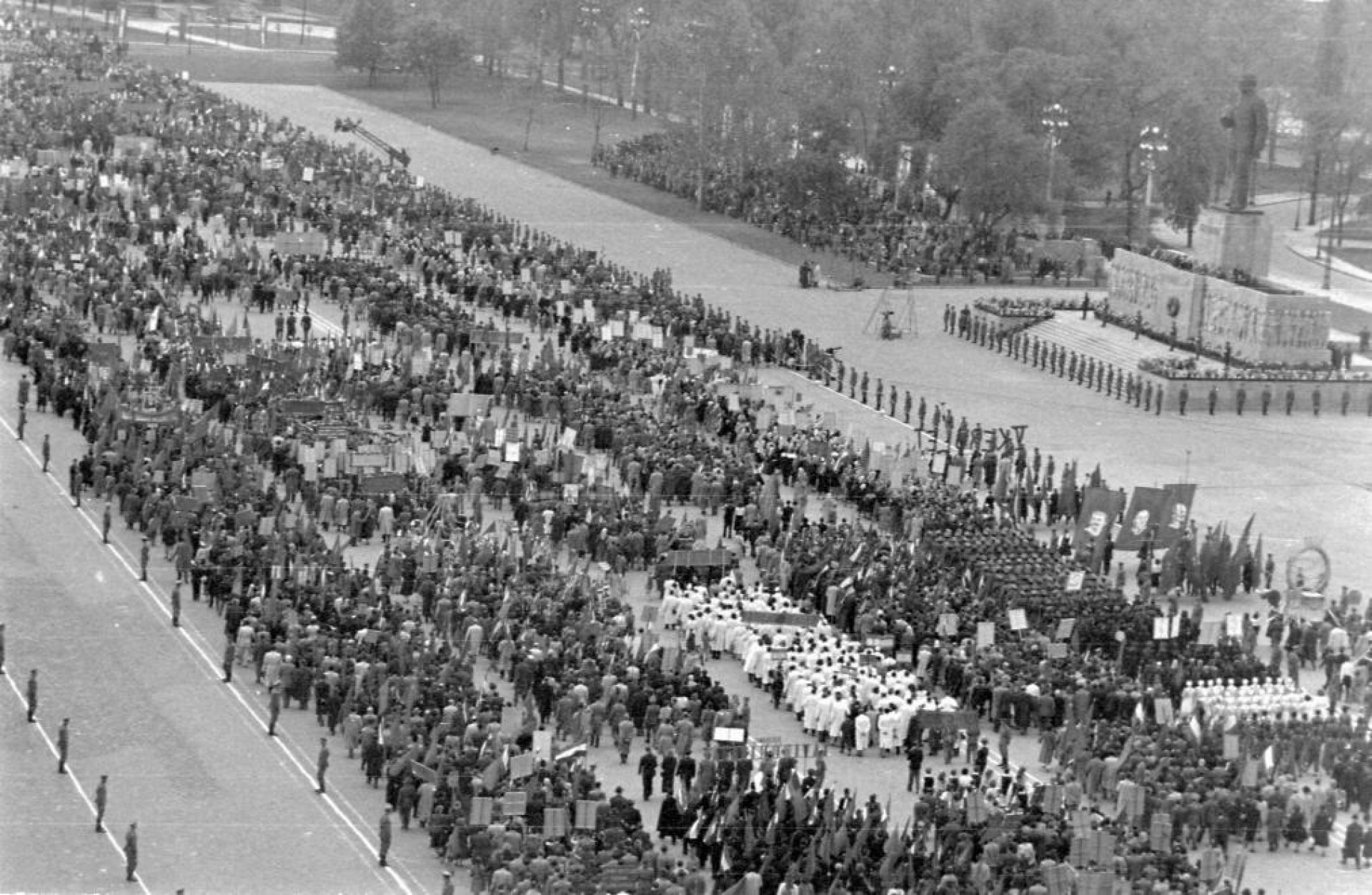1954_sztalin.jpeg