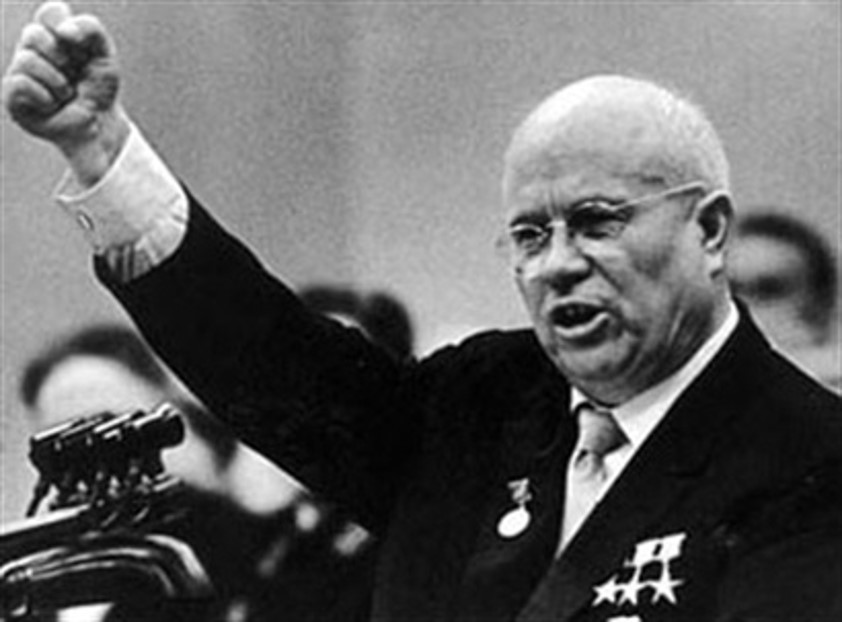 3_hruscsov_szonokol.jpg
