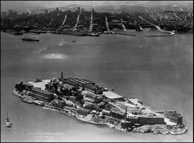 alcatraz_1950.jpg