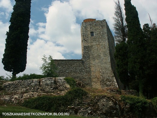 Castello Di Tornano_6.JPG