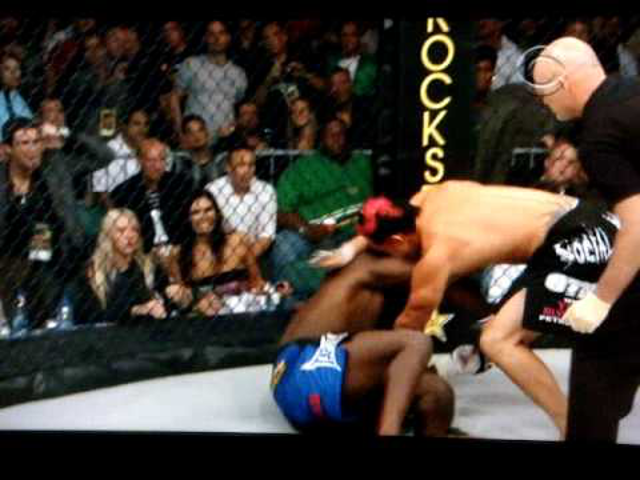 TD|MMA: Kimbo Slice megenné Tito-t, Petruzellit