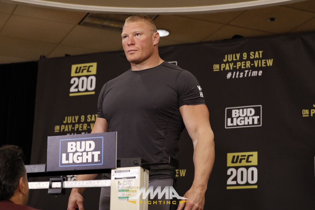 108_brock_lesnar_0_0.jpg