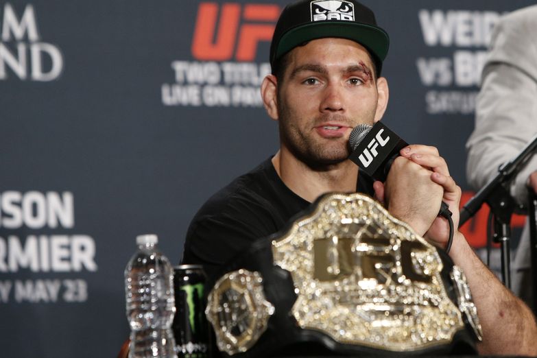 901_chris_weidman_0_0.jpg