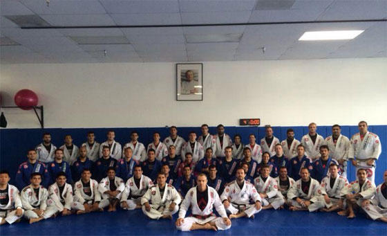 Gracie-Barra-vb-csapat.jpg