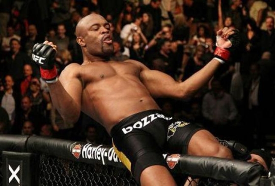 Silva_celebrating.jpg