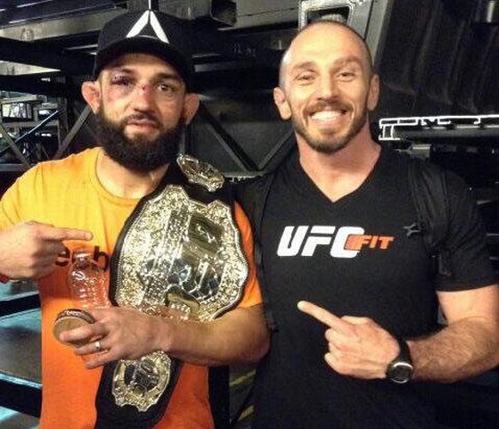 UFC171JohnyDolceBelt.jpg