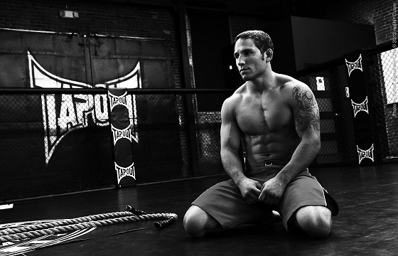 redinyc-chad-mendes-tapout.jpg