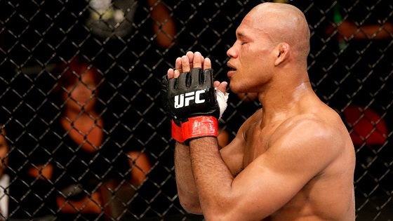 090514-ufc-ronaldo-souza-celebrates-ss-pi_vresize_1200_675_high_67.jpg