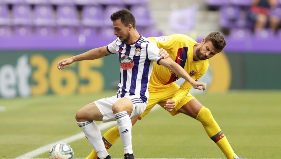 pique-exhibited-gallons-in-valladolid.jpg