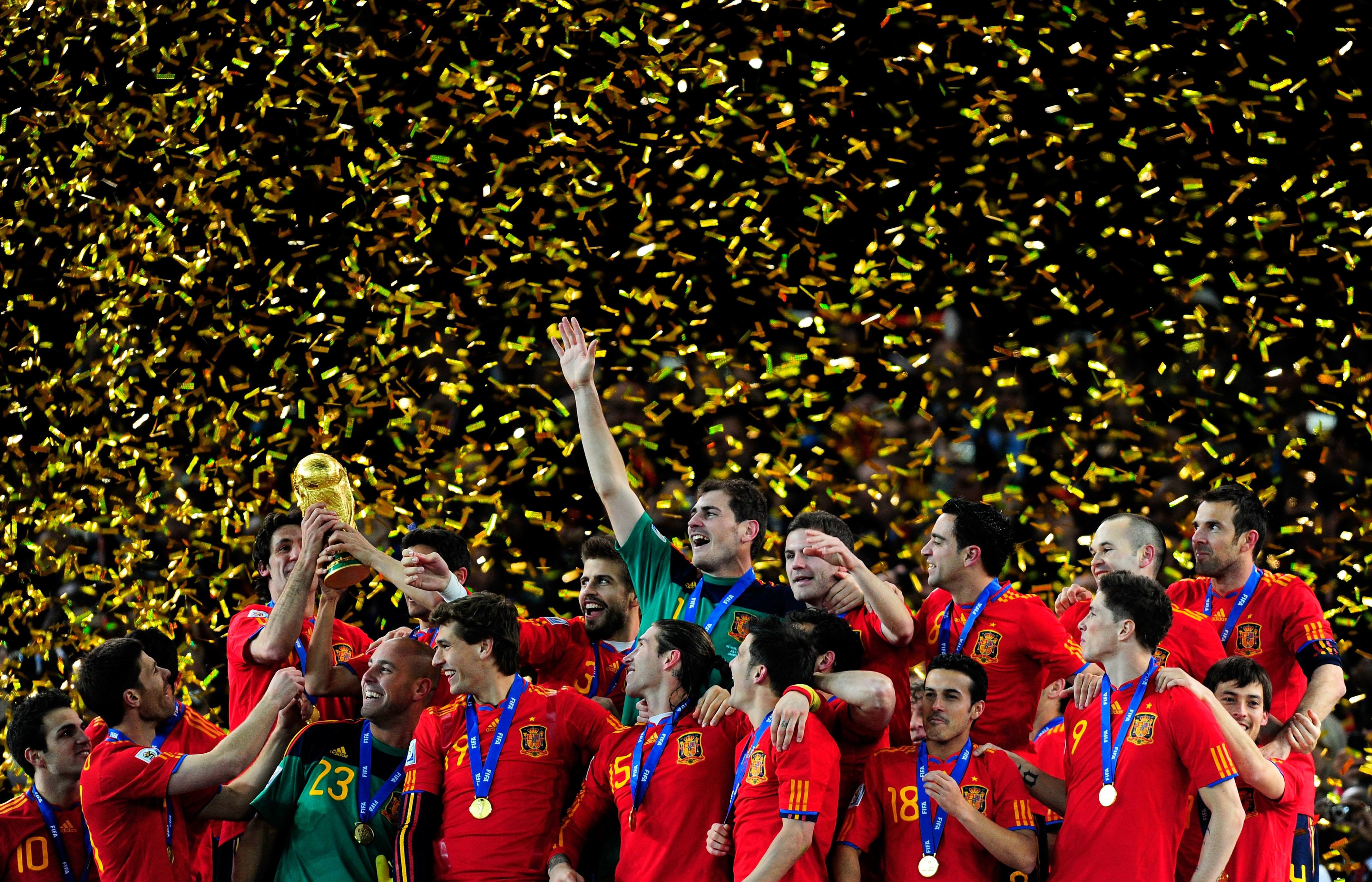 spain-world-cup-2010-celebration.jpg