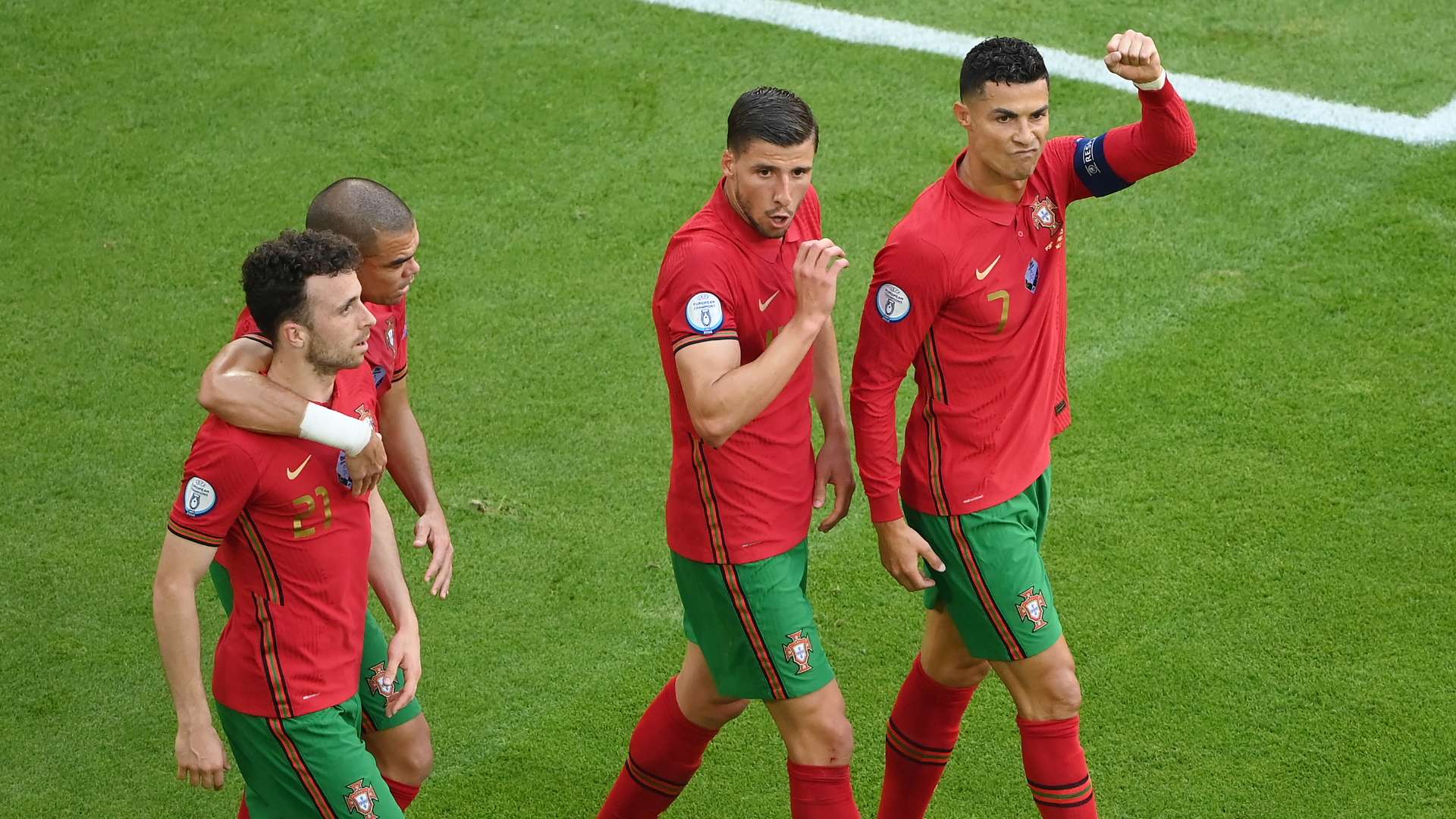 portugal-celebrate-cristiano-ronaldo-goal-vs-germany-euro-2020_1foizc18odfdsdf5msv1ubpjc0gkzr5c.jpg