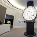 SIHH 2014 luxusóra-kiállítás - luxusórák faltól falig