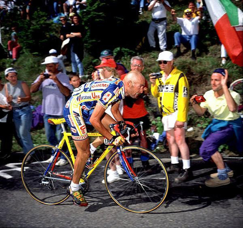 Marco-Pantani-Alpe-dHuez-1997-Tour-de-France.jpg