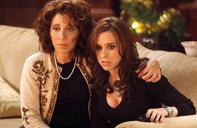 black-christmas-2006-andrea-martin-and-lacey-chabe.jpg
