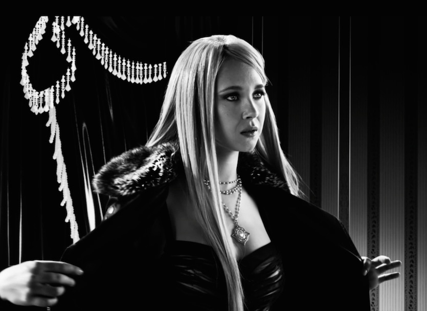 sin-city-2-a-dame-to-kill-for-screenshot-juno-temple-sexy.jpg