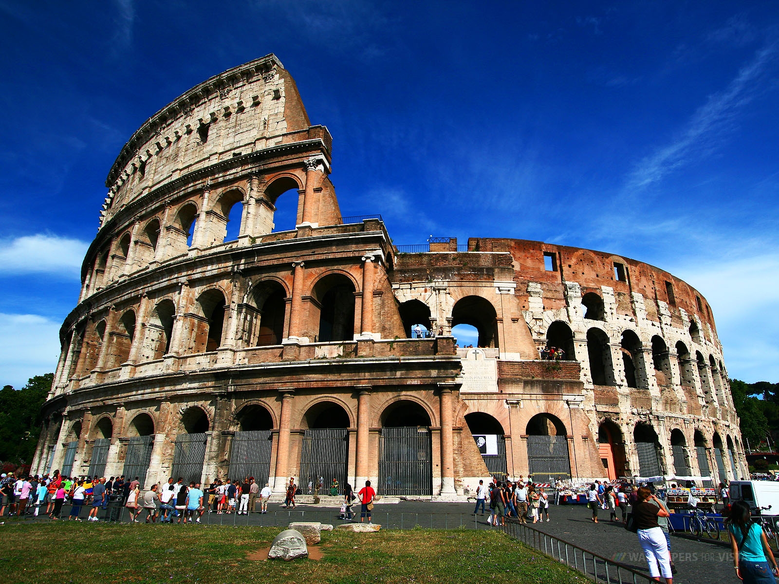 3. the colosseum of rome 1.jpg