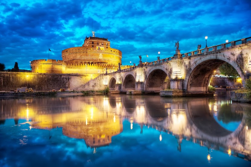 ponte-santangelo-in-rome-italy.jpg