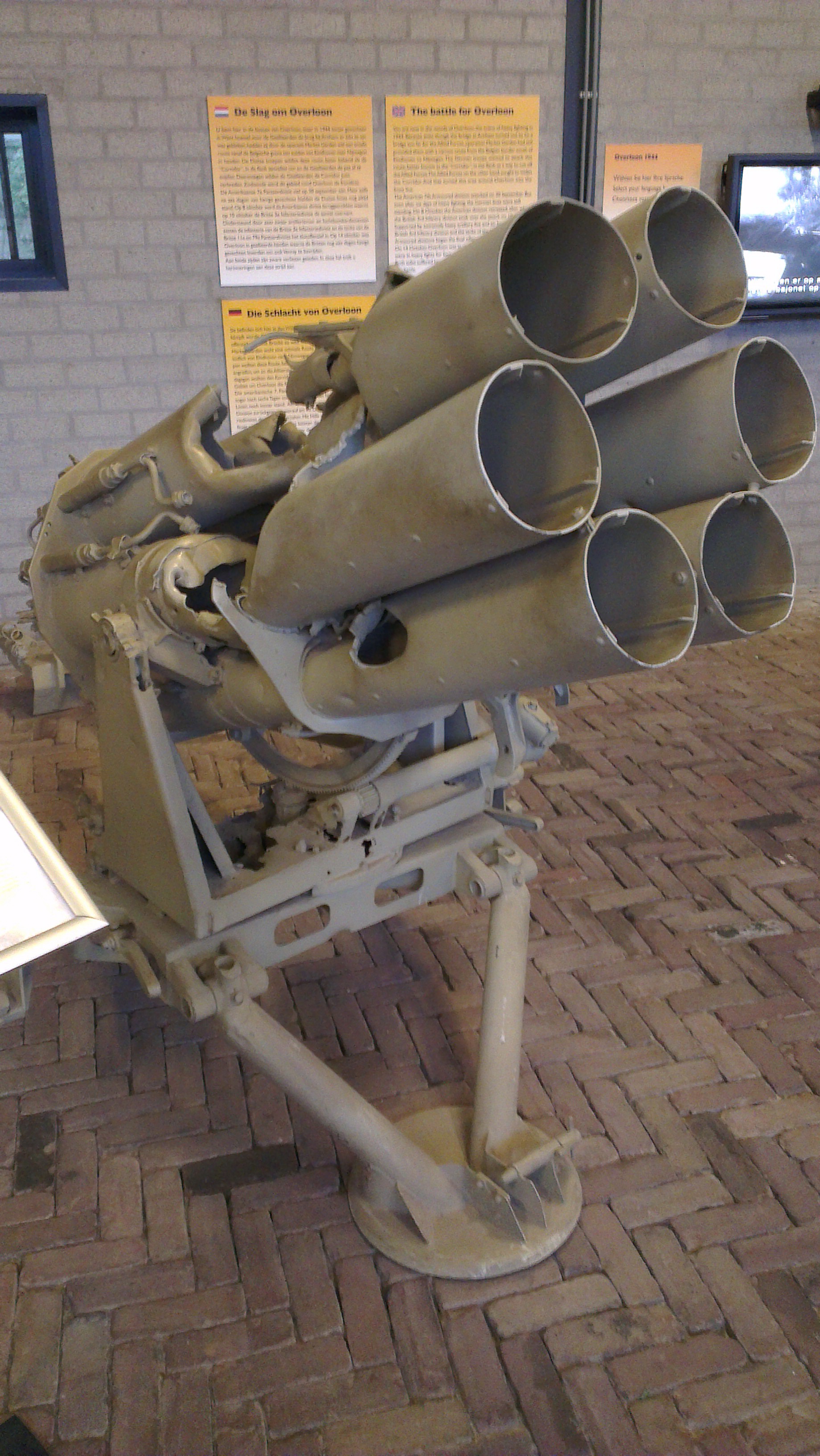imag0702.jpg
